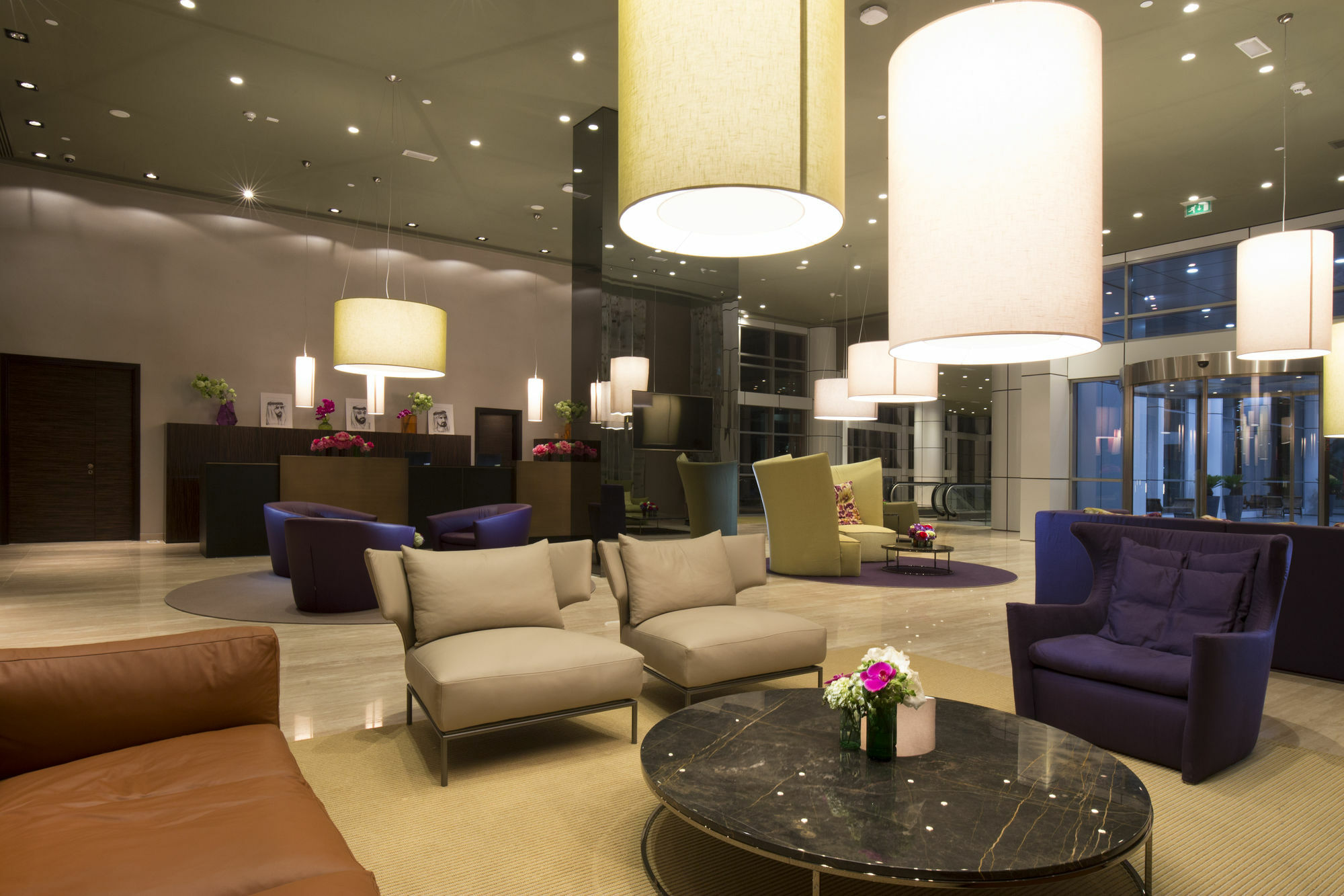 La Verda Suites And Villas Dubai Marina Exterior photo Lobby